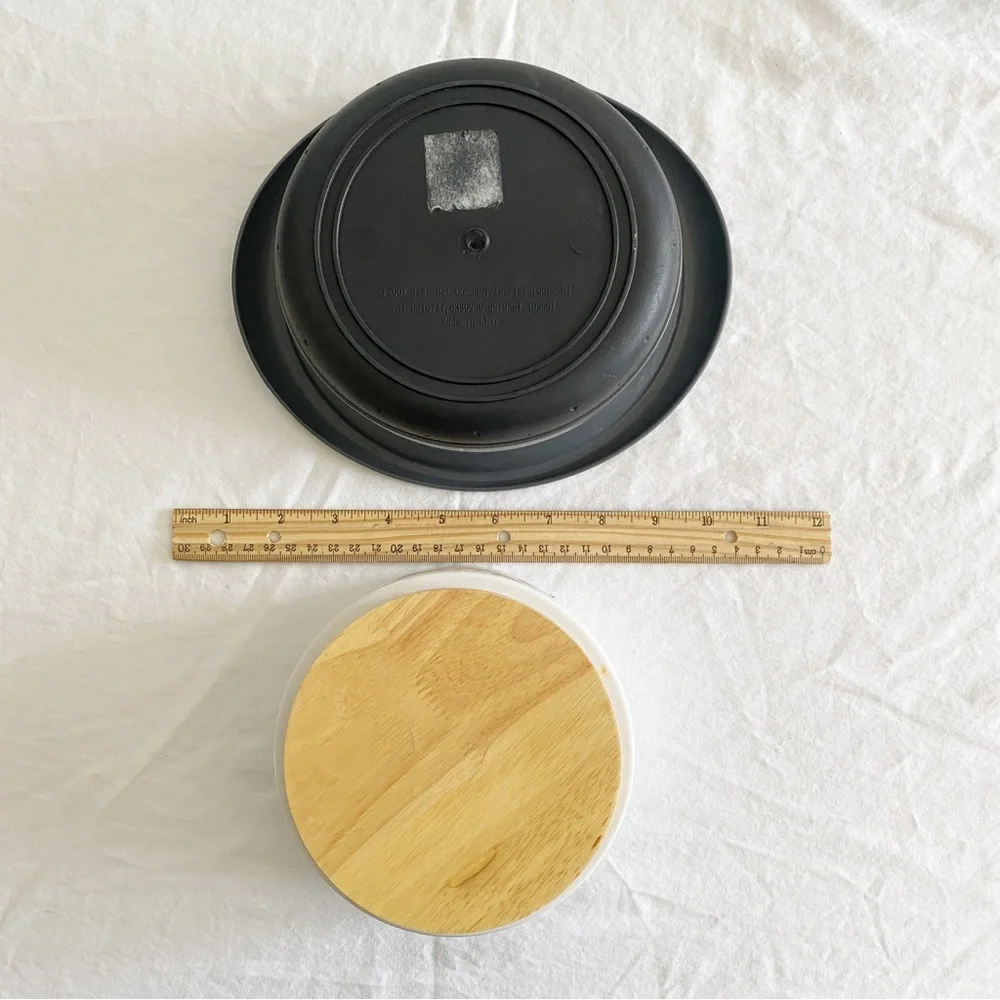 Pet Bowls (set of three) - Picture 5 of 8